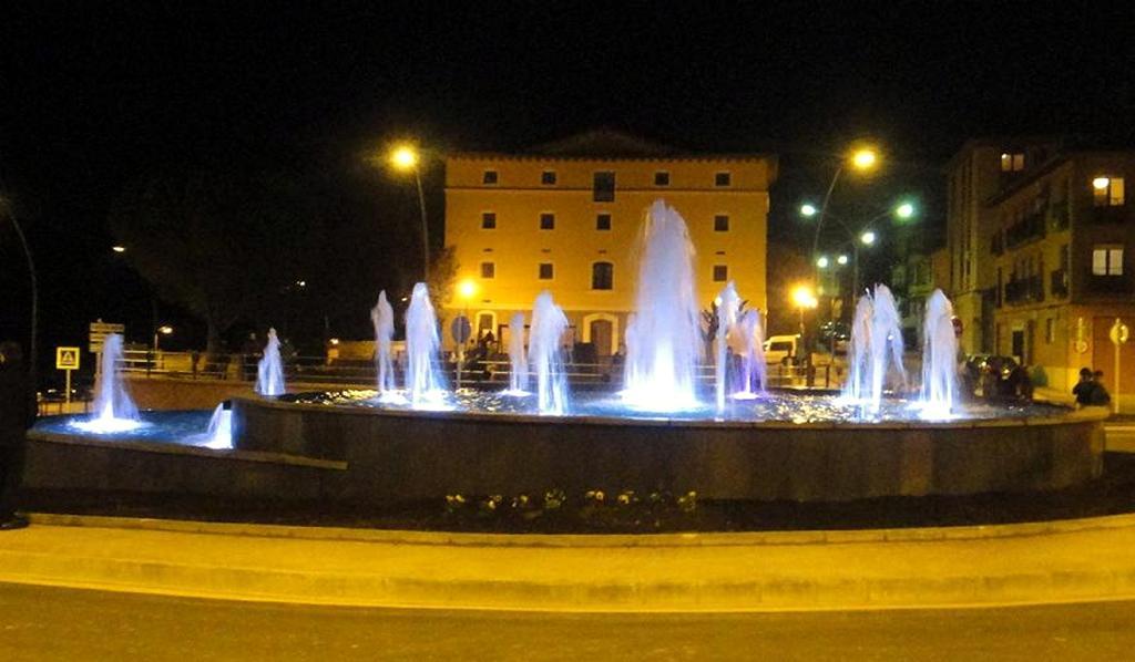 Hotel Hm Alfaro Zewnętrze zdjęcie